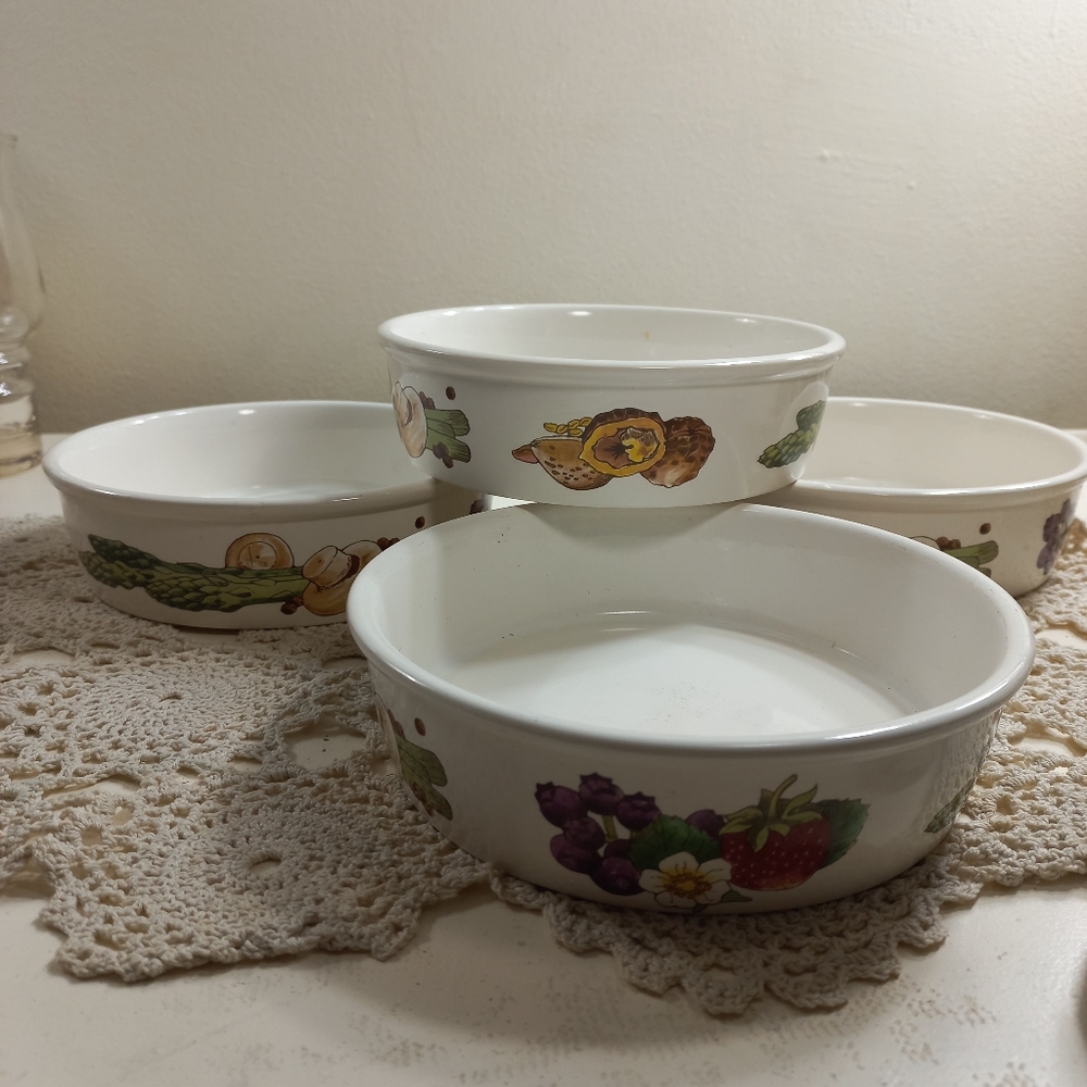 Wedgewood Gourmet Soup, Cereal,  Veggie Bowl Set Of 4 Oven To Table Rare Vintage